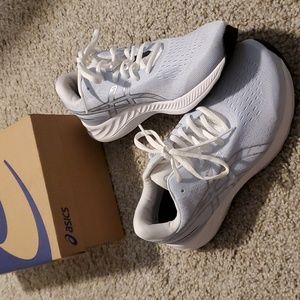 Asics Gel-Excite White Womens 8 Sneakers